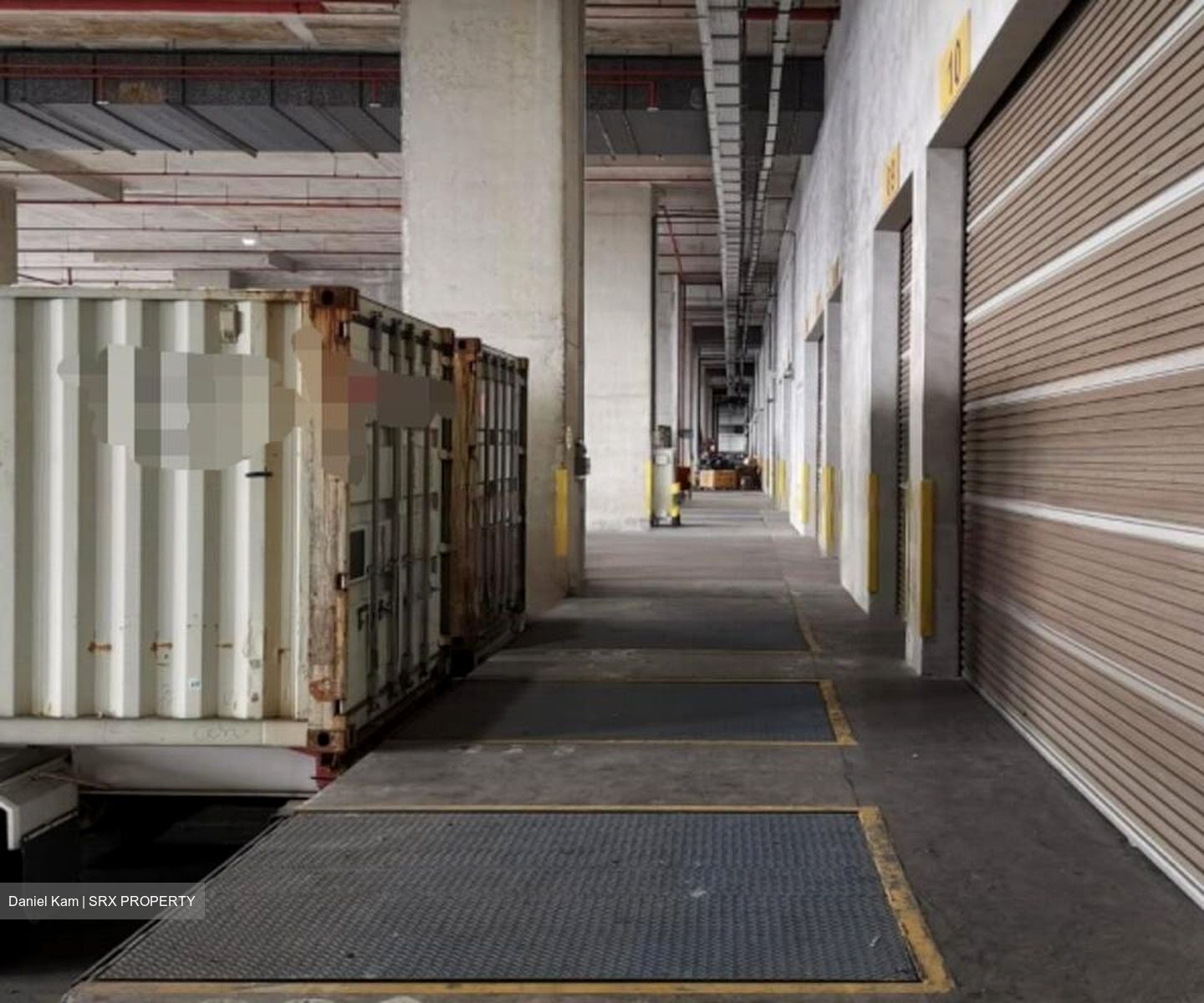 Tuas Road (D22), Warehouse #472853111
